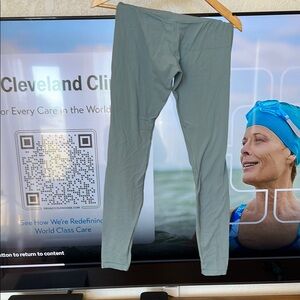 Lululemon blue/green Leggings, size 6